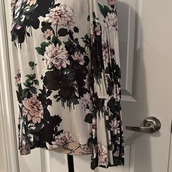 Club Monaco Womens Floral Print Round Neck Long Sleeve Blouse Top White Size XS - Picture 6 of 9